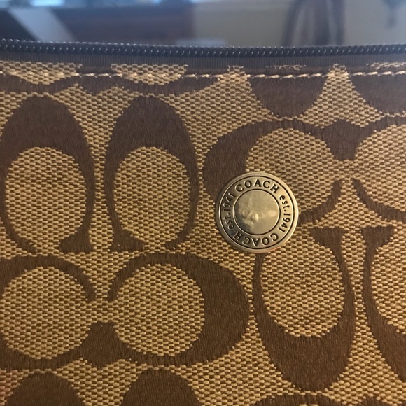 Coach coin purse - Picture 3 of 4